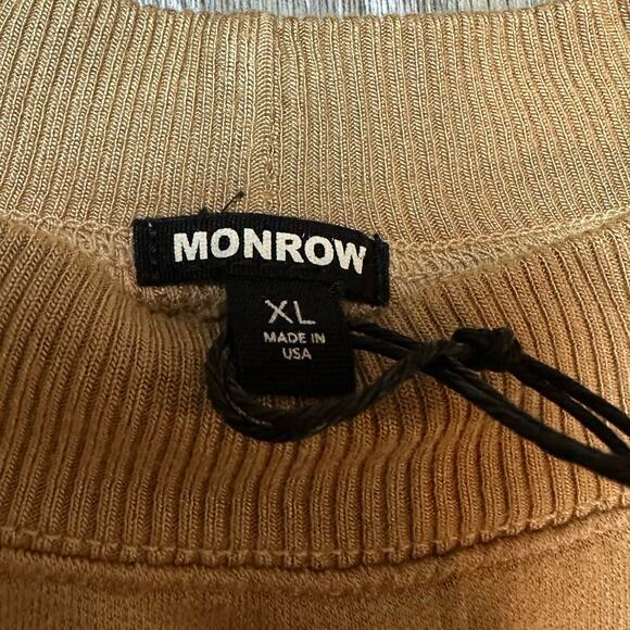 Monrow Tucked Sleeve Puff Shoulder Crewneck Sweatshirt - Picture 3 of 5